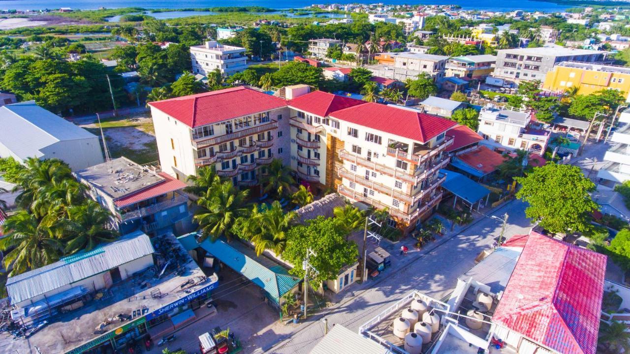 Tropical Palace Hotel San Pedro  Eksteriør billede