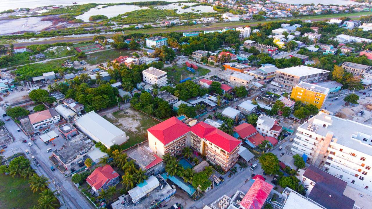 Tropical Palace Hotel San Pedro  Eksteriør billede