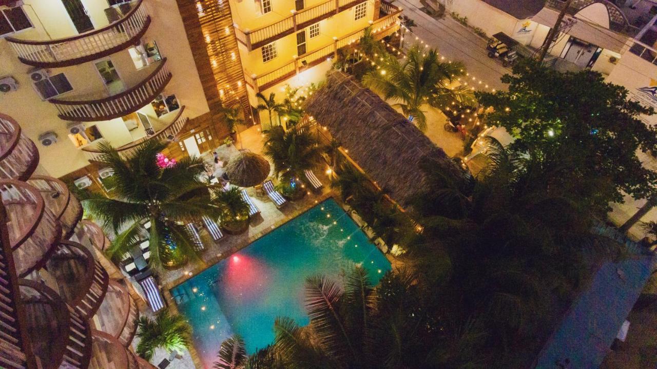 Tropical Palace Hotel San Pedro  Eksteriør billede